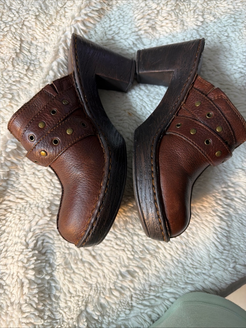 BOC comfort shoes Brown Leather Clog Shoes size 9 - Picture 11 of 13